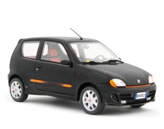 Fiat Seicento Sporting Abarth 1998 Nero Laudoracing 1:18 Resinemodell (Türen, Motorhaube... nicht zu öffnen!)